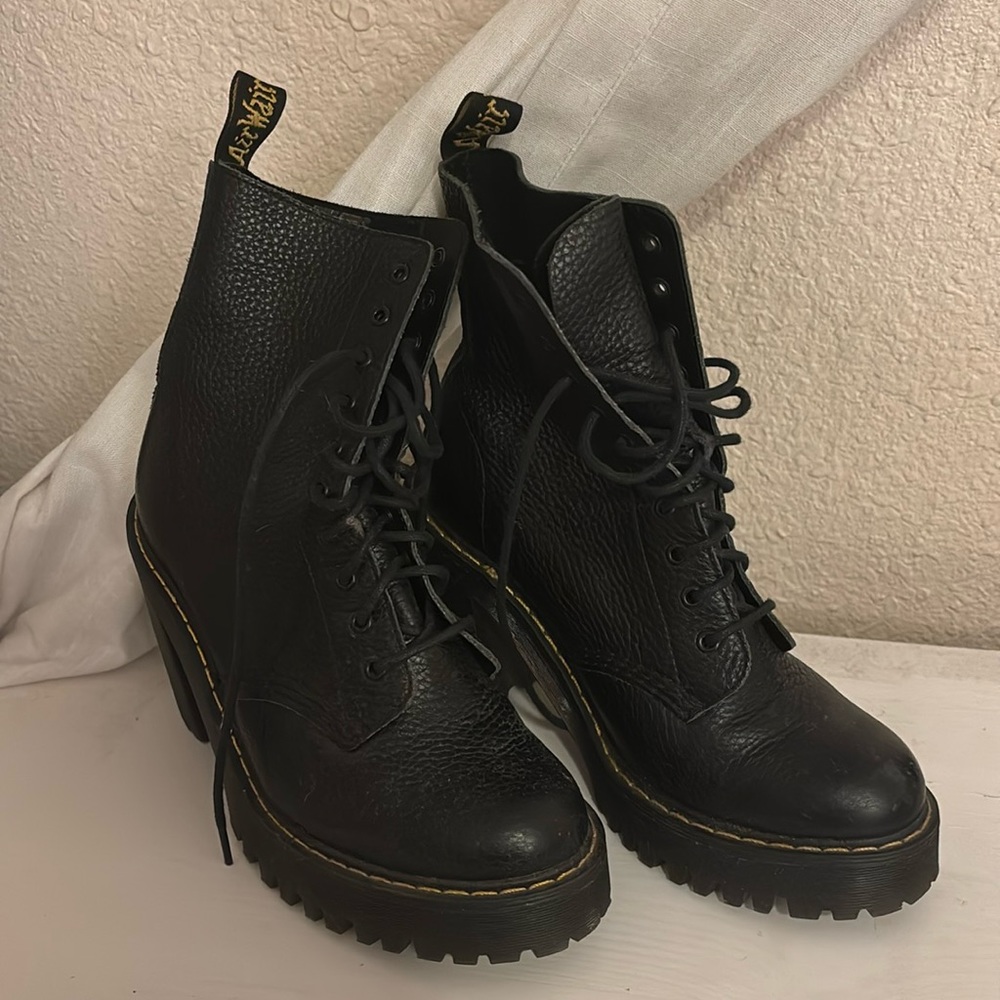 Dr Martens Kendra Women’s Leather Heeler Boots, like new